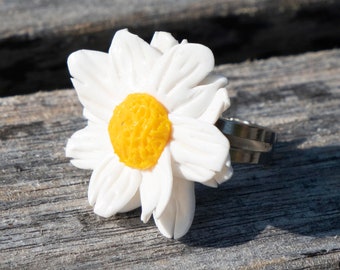 Anillo flor margarita blanca / Fimo / Verano