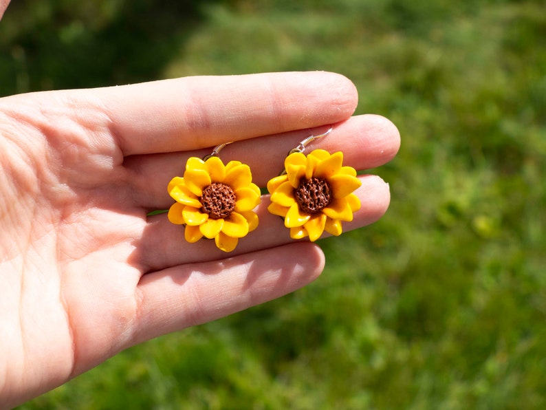 Flower polymer clay earrings