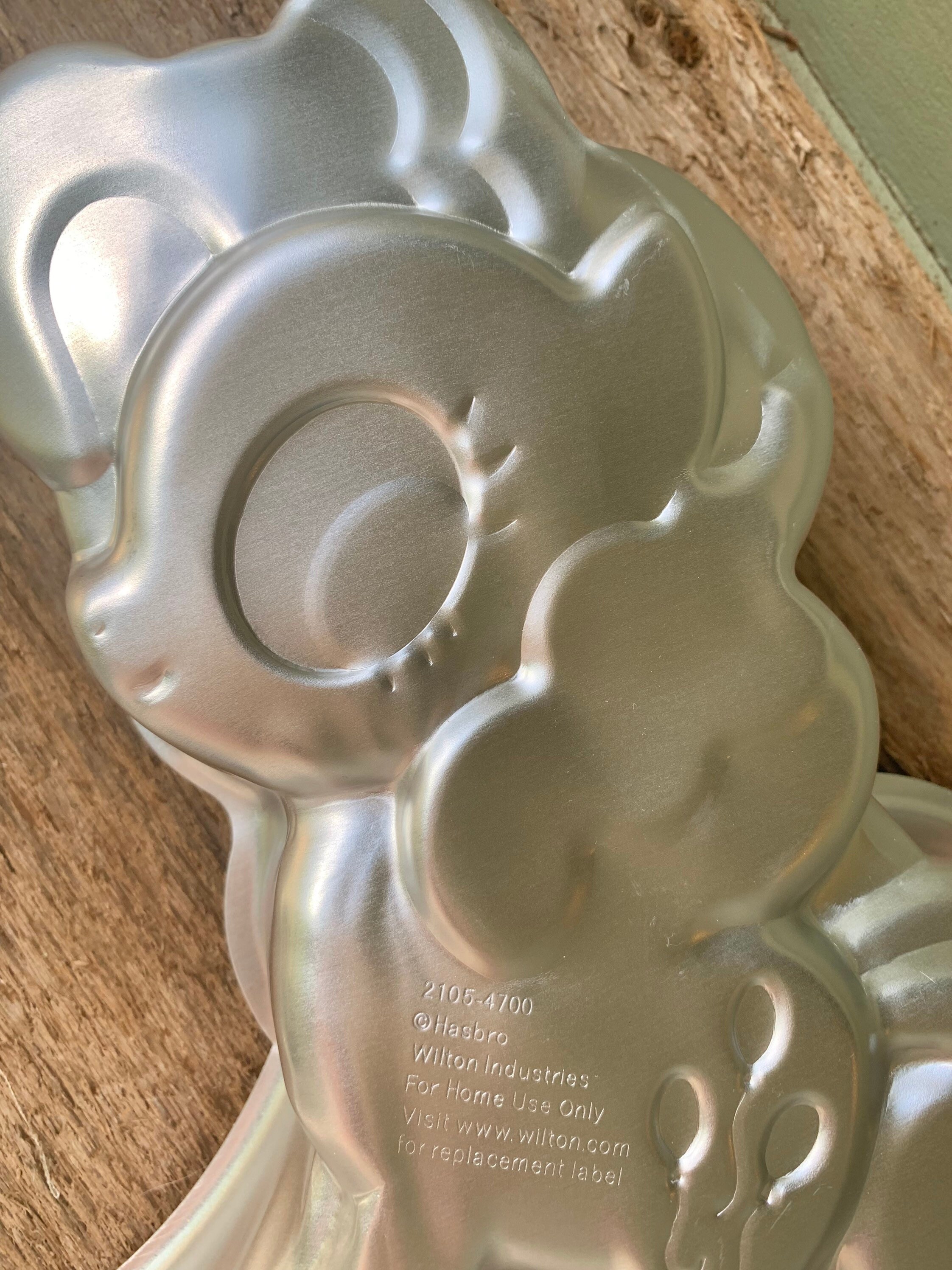 Deer Cake Pan. Hasbro by Winton Holiday Cake Pan Size 14X8X2 Etsy