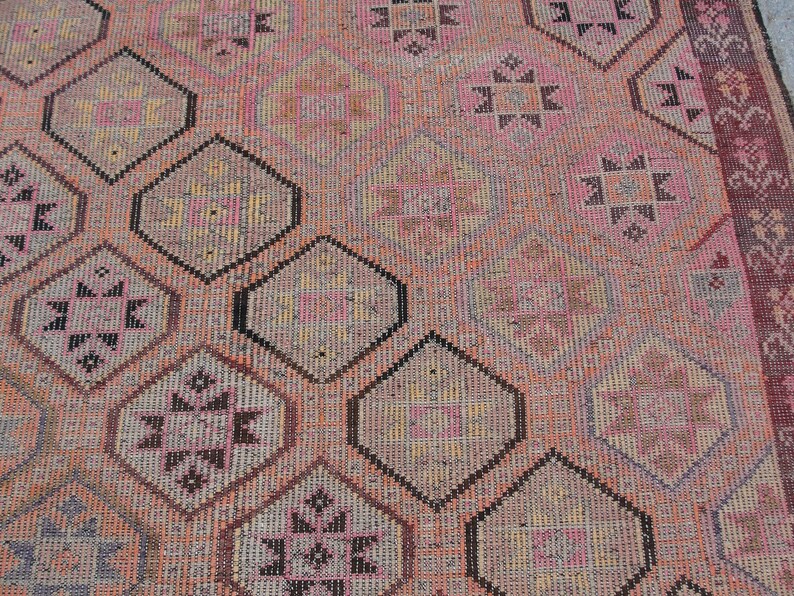 Floral design Large Turkish Kilim - Vintage kilim, kilim rug, 6 x 9.7 ft, bohemian kilim rug, large living room rug, bedroom rugs image 13