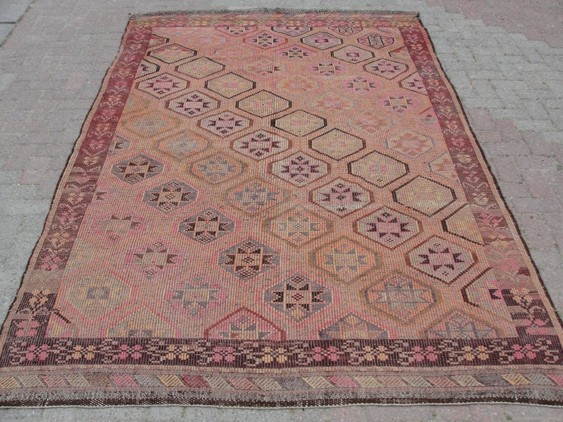 Floral design Large Turkish Kilim - Vintage kilim, kilim rug, 6 x 9.7 ft, bohemian kilim rug, large living room rug, bedroom rugs image 2
