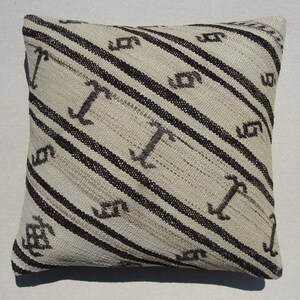 Cuscino bianco Kilim, cuscino fodera cuscino, cuscino decor divano, cuscini da tiro, fodera per cuscino, cuscino nero, 16" x 16"