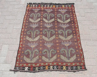 Small Kilim Rug, 3 x 4.3 ft, Vintage Kilim Rug, Bohemian Rug, Turkish Kilim, Rugs for living room,