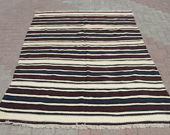 Striped Kilim Rug, Hallway Vintage Rug, Turkish Rug, 5.5 x 8.3 ft, Vintage Rug, Kilim Rug, Large Rug, Oushak Rug, Floor Rug, Antique Rug,