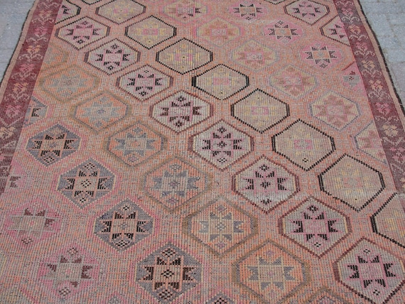 Floral design Large Turkish Kilim - Vintage kilim, kilim rug, 6 x 9.7 ft, bohemian kilim rug, large living room rug, bedroom rugs