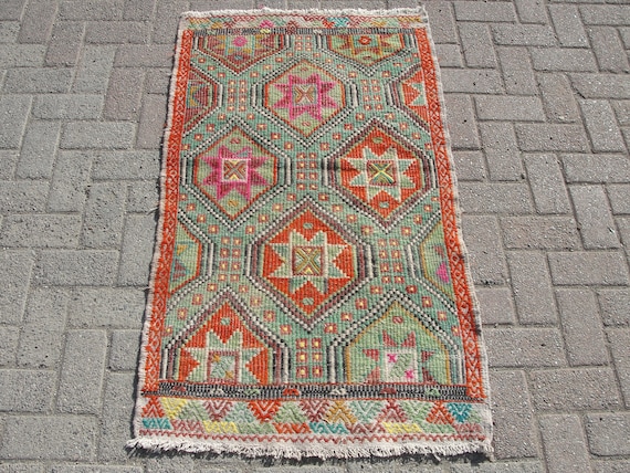 2.5x 4.4 kilim carpet rug, rugs for living room, kilim rugs 3x5, rugs for bedroom, tribal kilims,