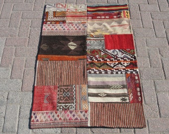 Vintage Turkish Patchwork Area kilim rug, handmade rug, rug for livingroom, wool rug, Patchwork rug, rug for office, 2.8 x 3.10 ft,