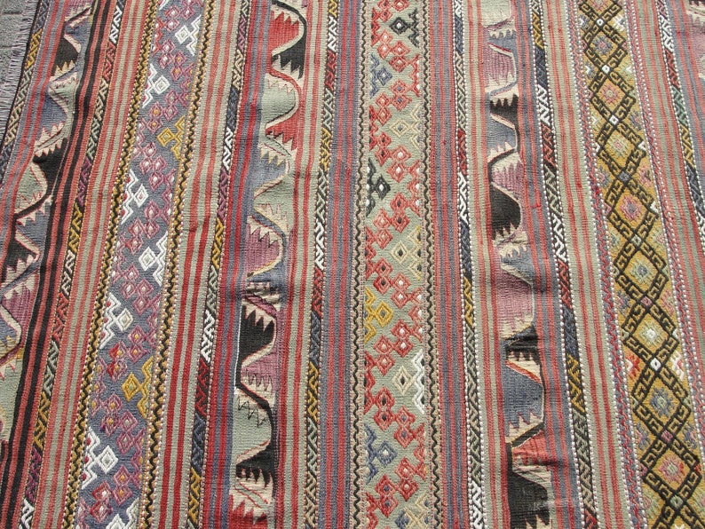 Rare Large Turkish kilim rug, Kelim Teppich, Tappeto, tapis, Area Rug, 5.4 x 7.11 ft, image 10
