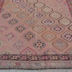 Floral design Large Turkish Kilim - Vintage kilim, kilim rug, 6 x 9.7 ft, bohemian kilim rug, large living room rug, bedroom rugs image 4
