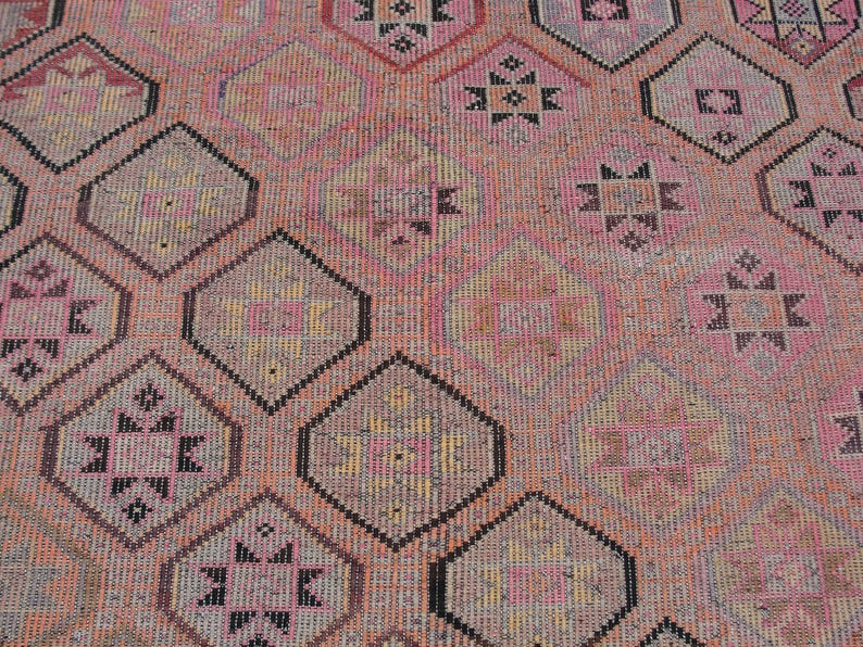 Floral design Large Turkish Kilim - Vintage kilim, kilim rug, 6 x 9.7 ft, bohemian kilim rug, large living room rug, bedroom rugs image 11