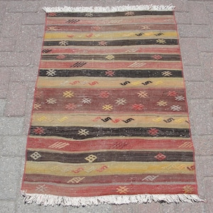 kilim rug, Vintage Area Kilim rug, boho rug, 2.6 x 3.8 ft, kelim, rug for livingroom, tapi, rug, rug runner
