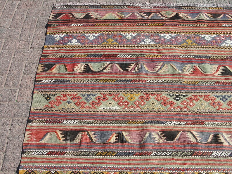 Rare Large Turkish kilim rug, Kelim Teppich, Tappeto, tapis, Area Rug, 5.4 x 7.11 ft, image 7