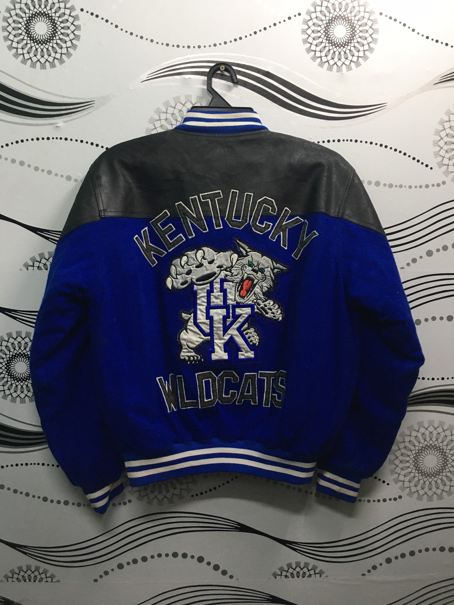 Vintage Kentucky Wildcats Big Logo Varsity Wool Jacket Full Zipper