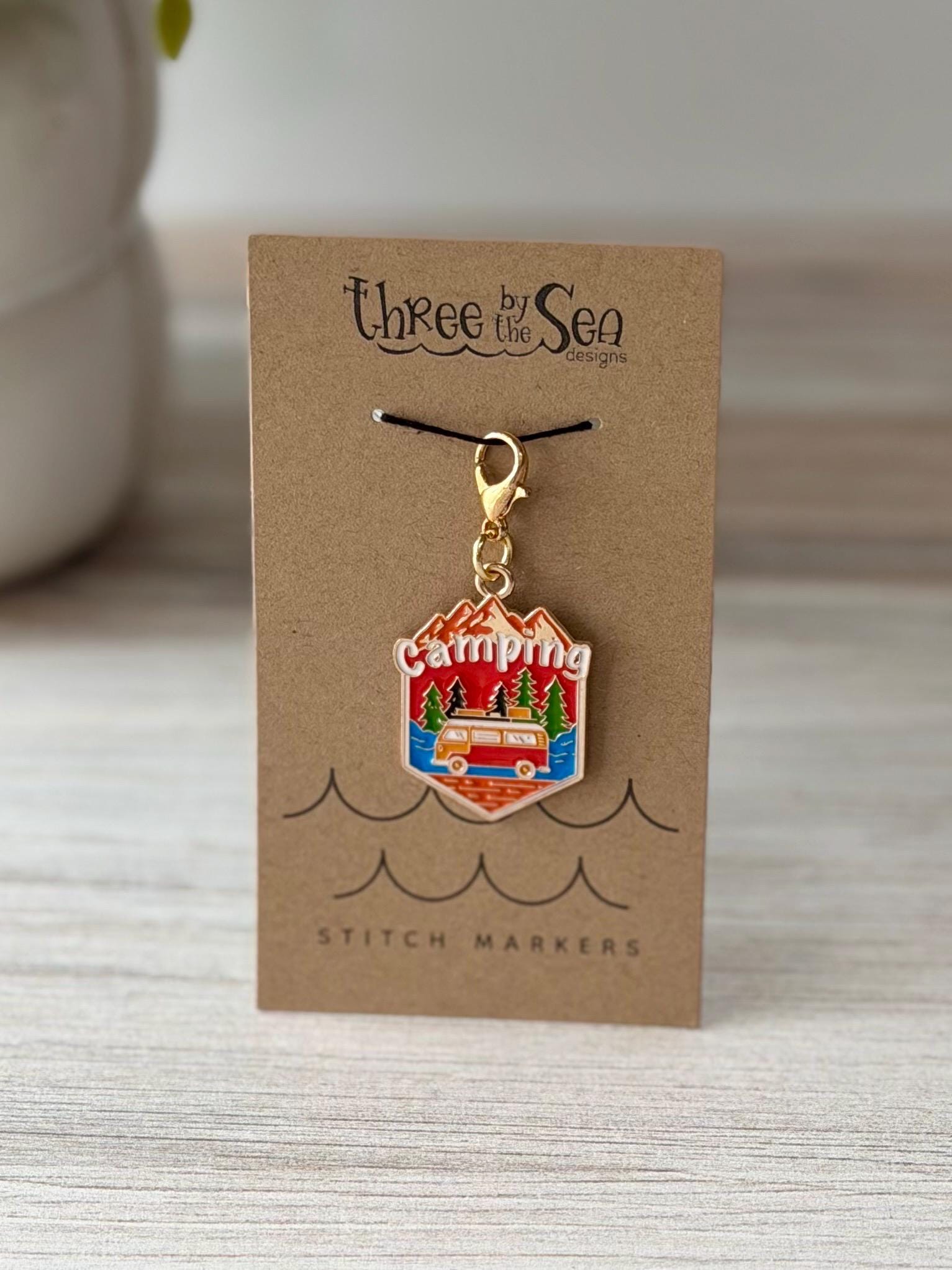 ThreeByTheSeaDesigns - Etsy Canada