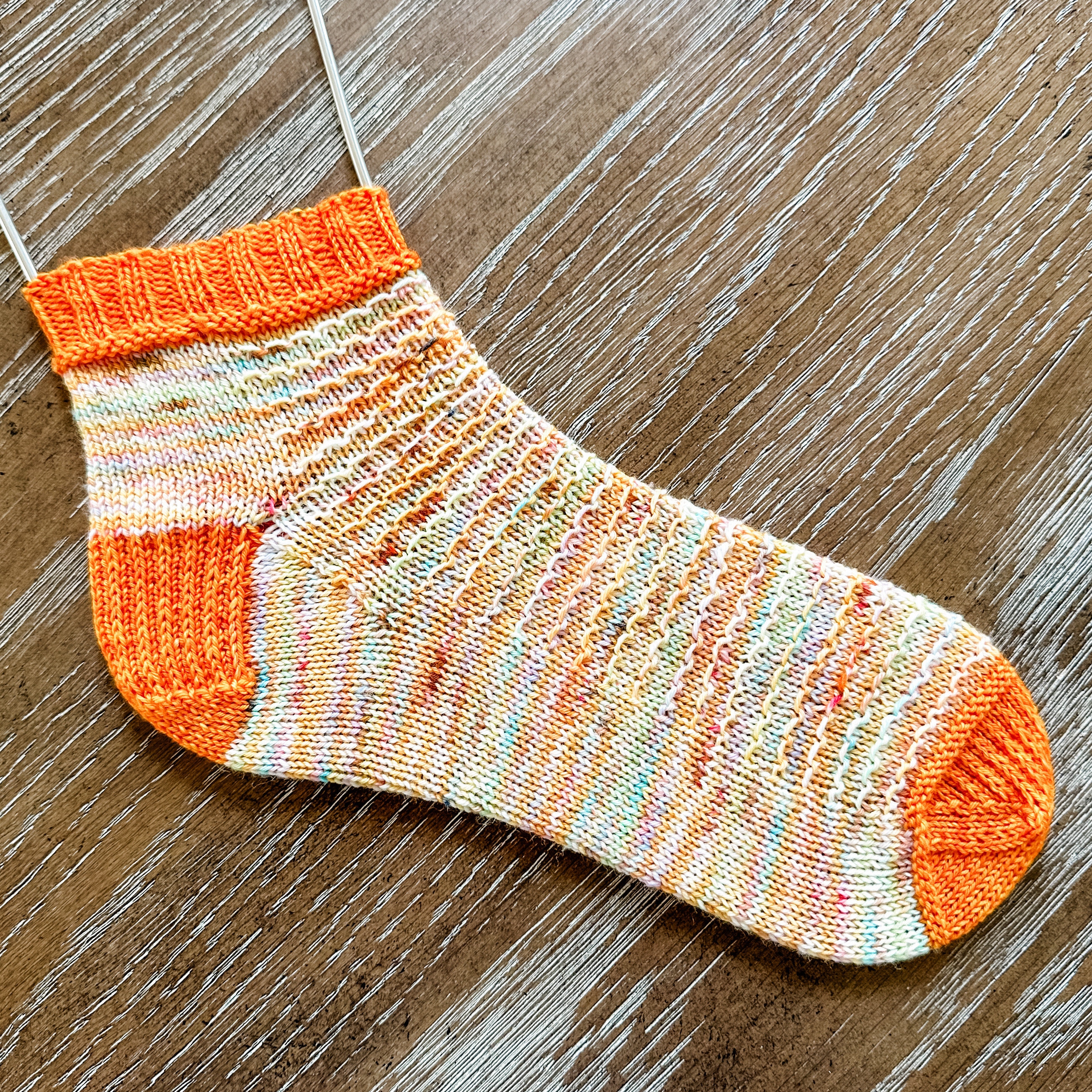 MERMAID WAVES Sock Pattern, Fingering Weight Sock Knitting Pattern ...