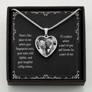 Photo Memorial Necklace/Gift for Lost Loved Ones/Memorial Gift for Women/Personalized Remembrance Gift/Memorial Heart Necklace Keepsakes