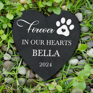 Custom Pet Memorial Garden Stone, Personalized Dog Memorial Stone, Memorial Pet Loss Gift, Pet Loss Remembrance Gift,  Pet Memorial Stone