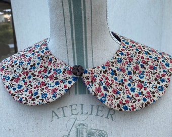 False collar for women in Liberty