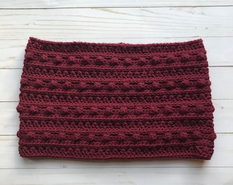 The XOXO Cowl Pattern