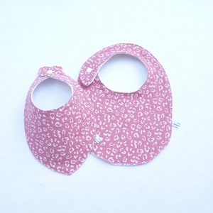 Bavoir original bébé fille naissance