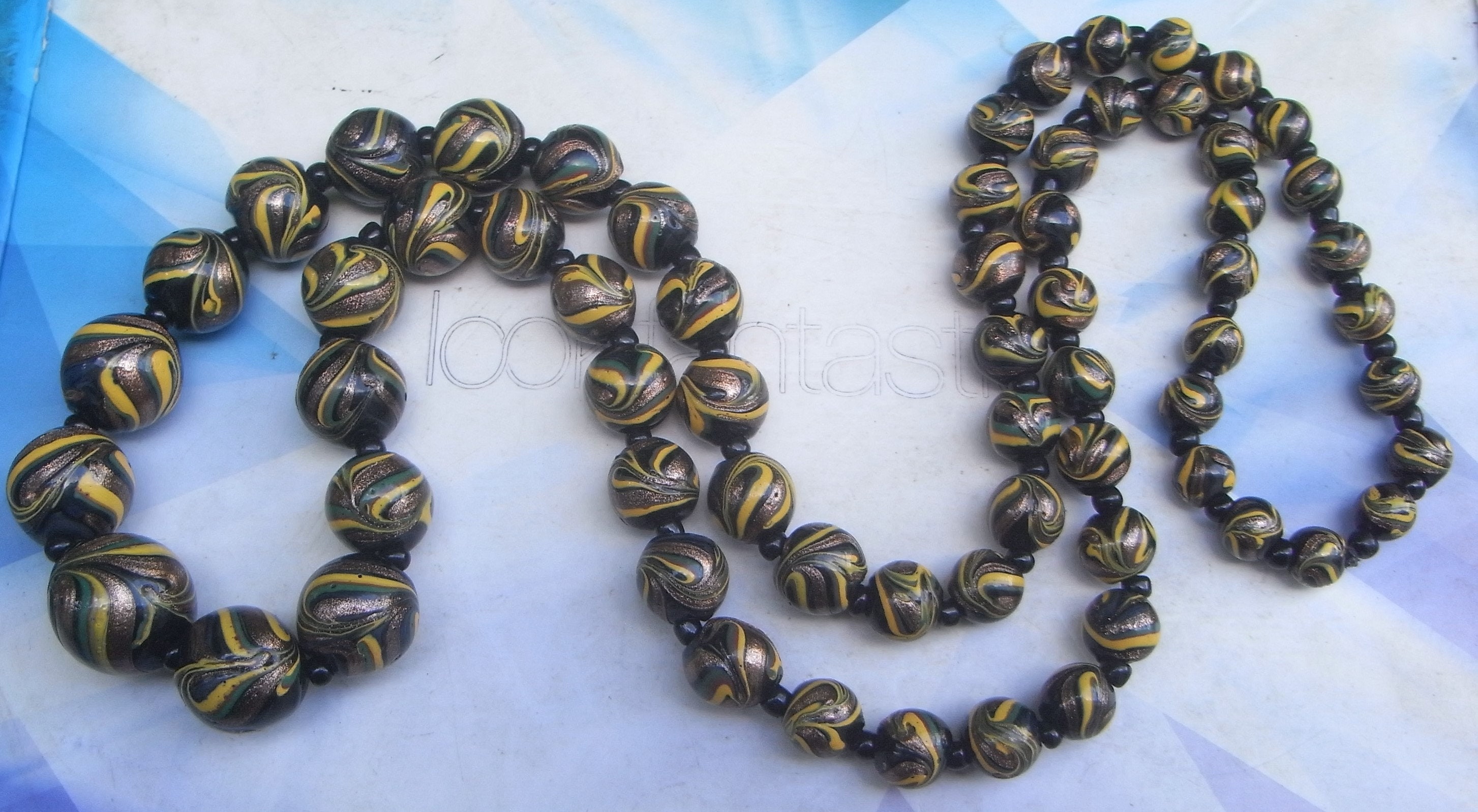 Antique Venetian Aventurine Feather Glass Trade Fancy Bead 