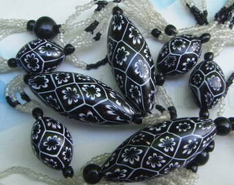 Art Deco Venetian Matched Moretti Millefiori Sautoir Monochrome Glass Beads Necklace