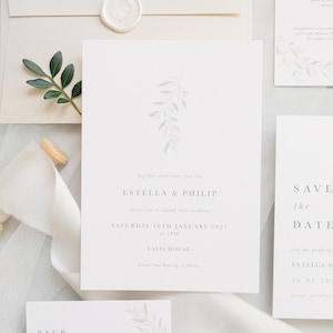 Sauge Green Leaves Wedding Invitation Suite / aquarelle / botanique / minimale / moderne / verdure / feuillage / élégante / eucalyptus / échantillon