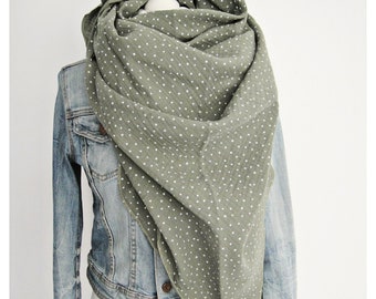 XXL triangular scarf, muslin, olive green/white/pink, dots, muslin scarf