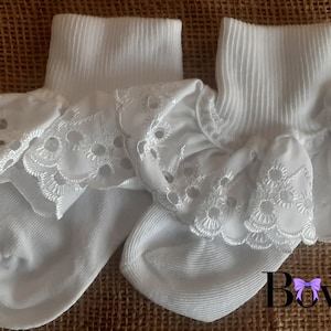 Little Girls | Girls | Infant |Toddler Cuffed Eyelet Lace White Sock