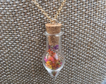 Dried flower necklace