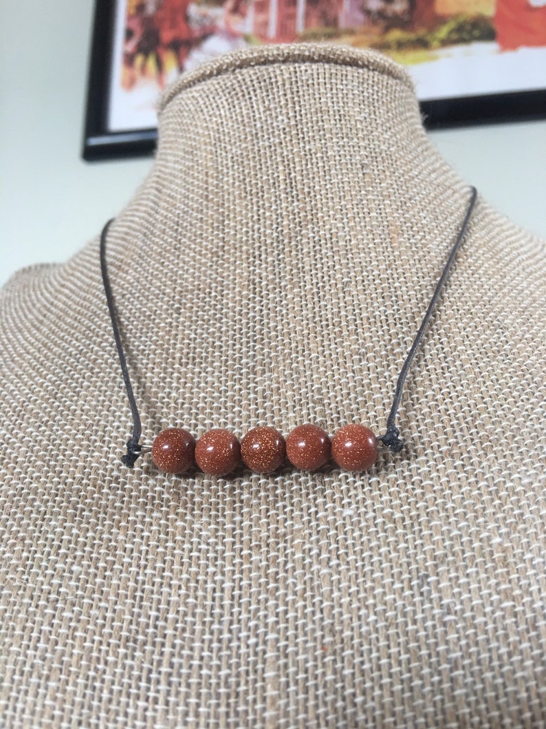 Goldstone choker
