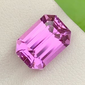 Deep Pink Kunzite Gemstone: 5.55 CT Emerald Cut Spodumene