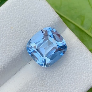 Santa Maria Aquamarine Gemstone: 3.60 CT Deep Blue Cushion Cut