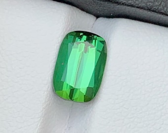 Grüner Turmalin Edelstein: 3.05 CT, einwandfreier Kissenschliff, Afghanistan