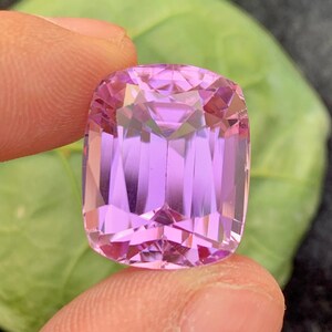 Natural Pink Kunzite Gemstone: 31.05 CT Faceted Cushion Cut