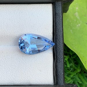 Natural Santa Maria Blue Aquamarine Gemstone: Pear Shape, 3.5 Carat