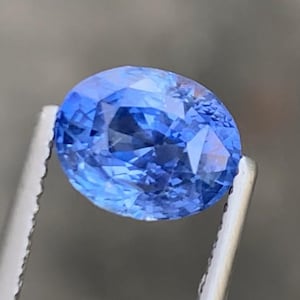 3.05ct Natural Ceylon Sapphire – Sri Lanka Origin, Loose Faceted Gemstone