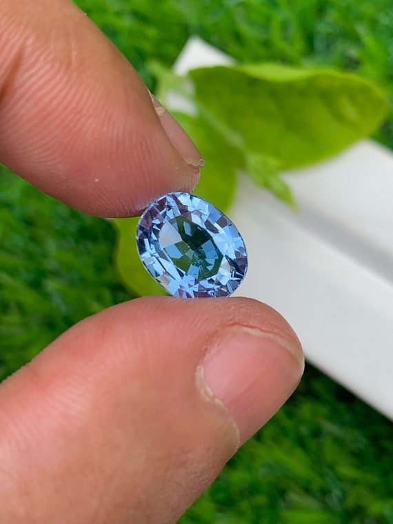 Santa Maria Aquamarine Loose Gemstone: Faceted Oval Cut