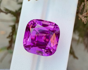 49カラットのピンクパープルクンツァイト宝石：クッションカットリング