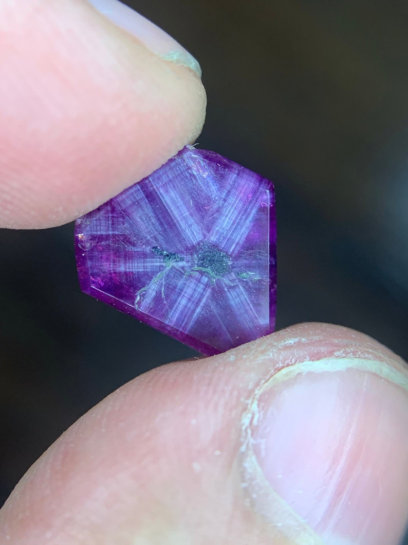 Extremely Rare Kashmir Sapphire Trapiche, Natural Star Sapphire Purplish Pink Gemstone, 4.15 carats image 1