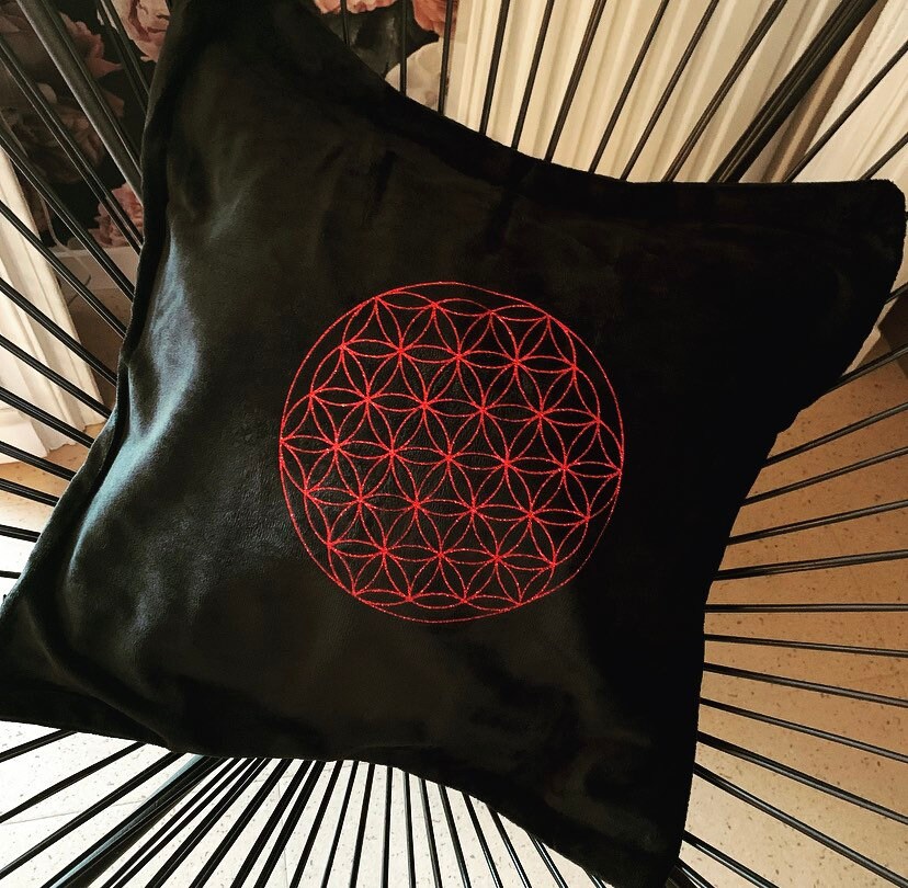 Housse de Coussin en Velours Fleur de Vie