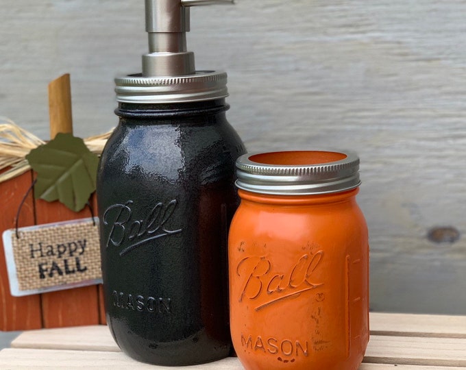 Featured listing image: Fall Mason Jar Soap Dispenser Set