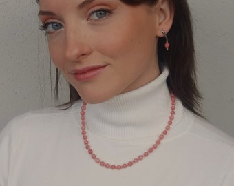 Conjunto de Collar y Pendientes de Perlas de Cuarzo Calcedonia Rosa y Cristales Austriacos | modelo "californiano"