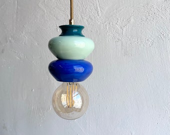 Lampada a sospensione in ceramica, paralume sospeso, design fatto a mano, creazione di opere d'arte contemporanea, regalo unico per lampadari