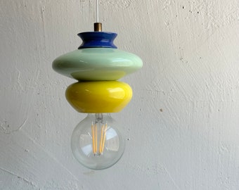 Lampe suspendue en céramique, abat-jour suspendu, fait main, création d'oeuvres d'art contemporaines, cadeau de luminaire unique