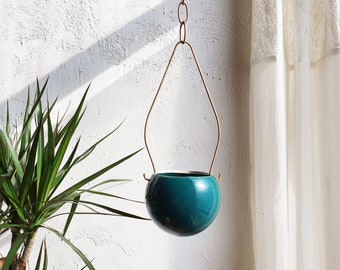 Hanging Planter for live house plants, ceramic plant pot, boho plant pot, green Plant hanger, plant lover gift