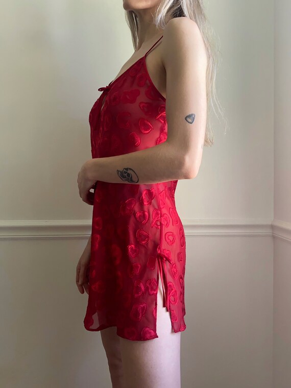 Red Sheer Heart Slip Gem