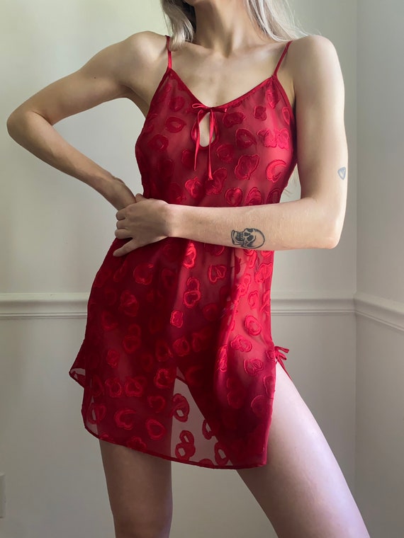 Red Sheer Heart Slip Gem