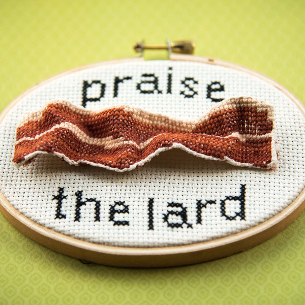 Bacon cross stitch pattern PDF. Bacon gift DIY. Funny subversive. Sculptural bacon chart. Bacon hoop art Kitchen decor. Gift for bacon lover