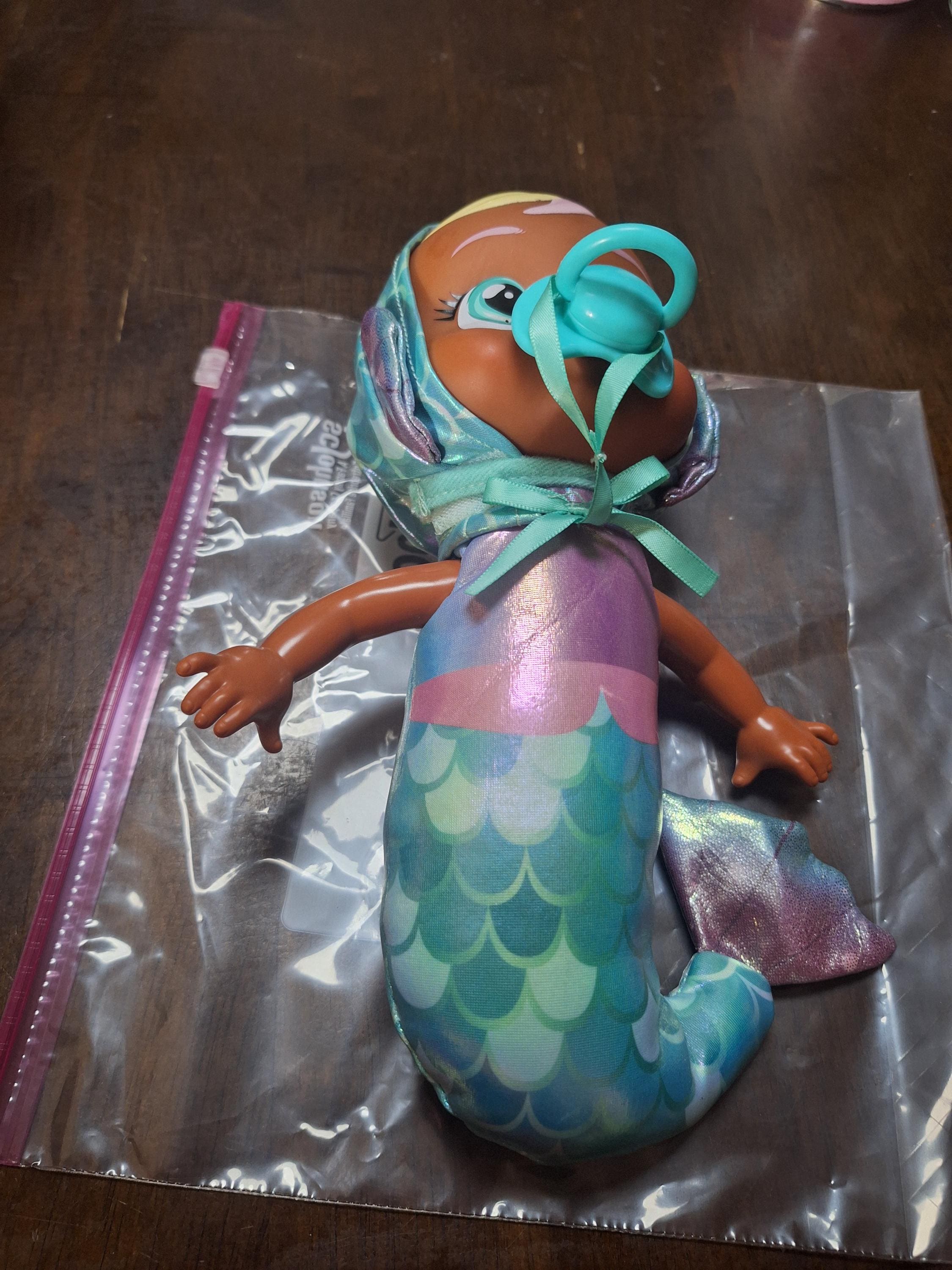 Cry Babies Tiny Cuddles Mermaid Melody Doll W/pacifier 10